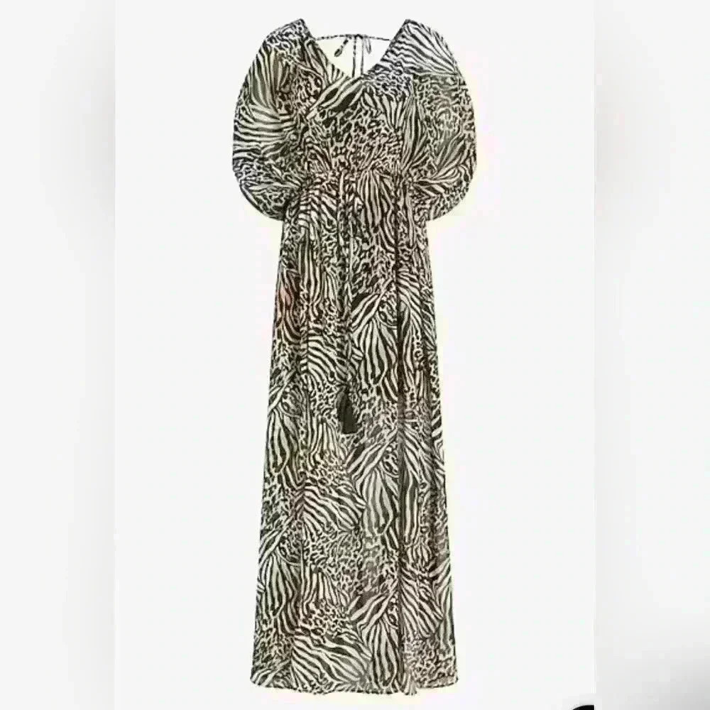 NWT. Express. MAXI DRESS Animal Print. SIZE SMALL